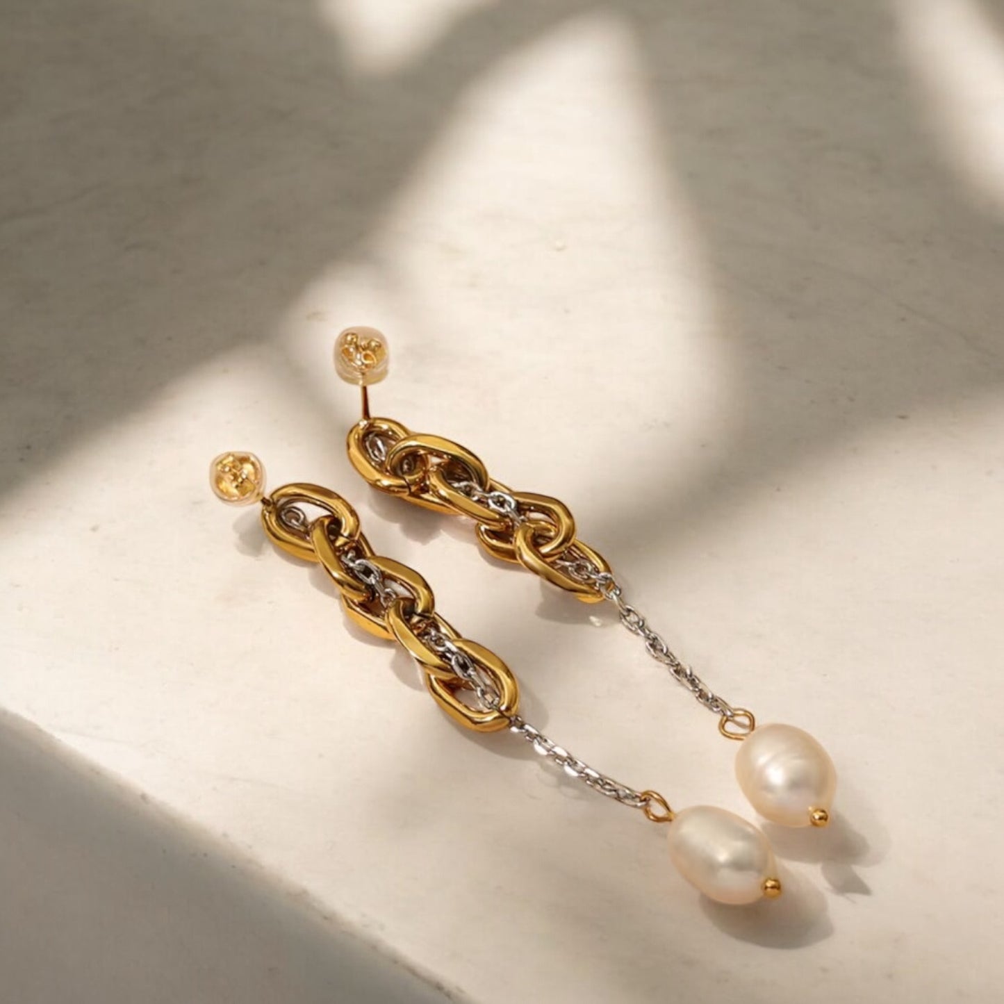 Perla Earrings
